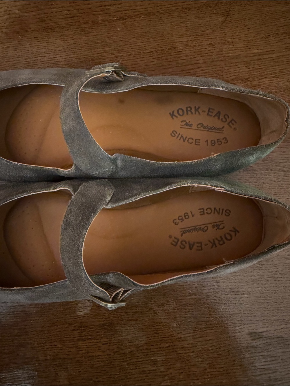 Kork-Ease Women’s Gray Suede Mary Jane Flats - Picture 5 of 11